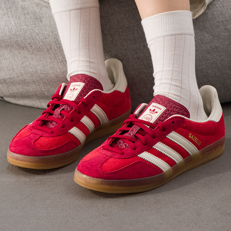 أحذية أديداس النسائية الأصلية  - مراجعة Adidas Shoes Gazelle وسعره